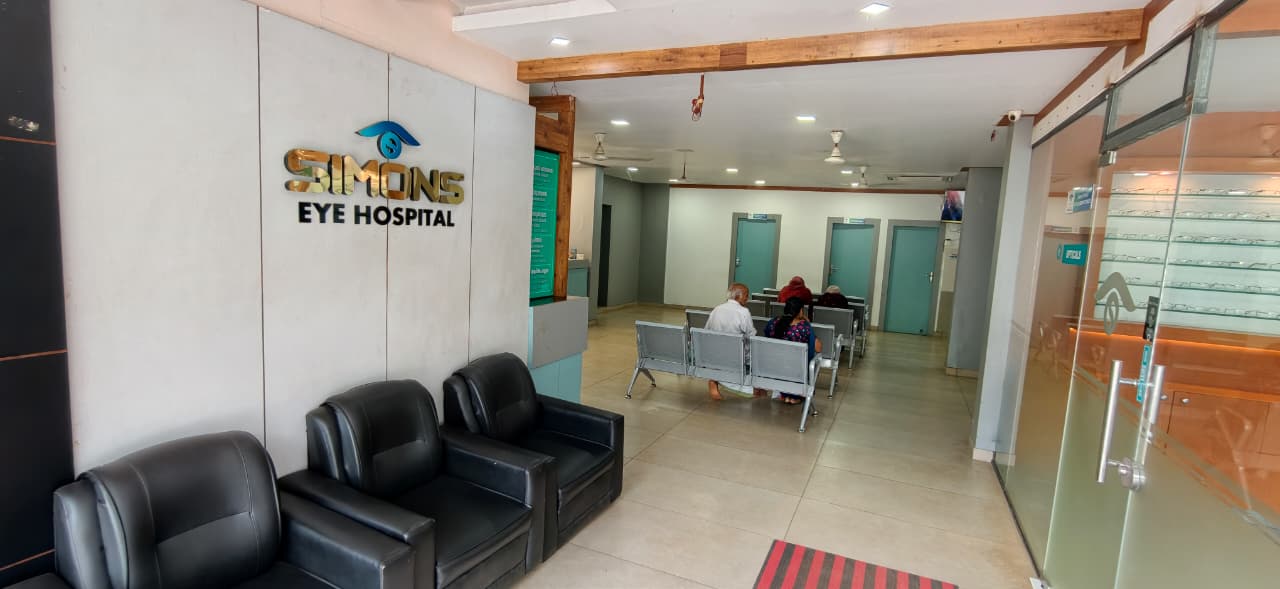 SIMONS EYE HOSPITAL, PERAMBRA - Photo 4