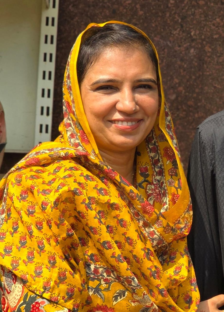 Dr.SAREEN SOOPY